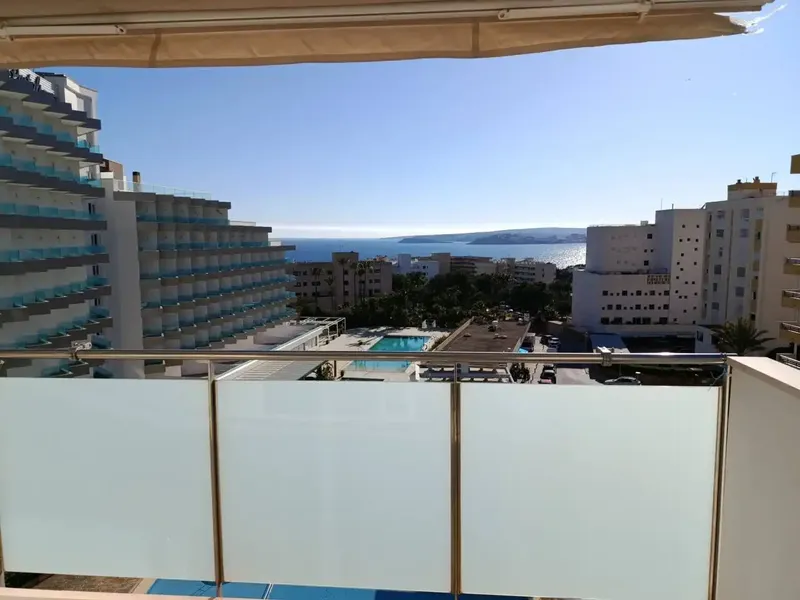 Exclusive apartment with sea views very close to the Puerto Portals marina — photo 1