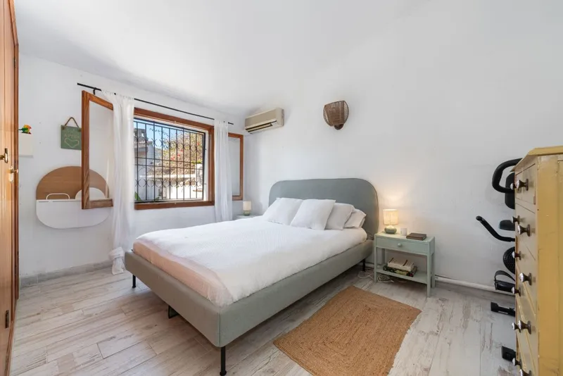 Pollença quiet location house for sale with private terrace and landscaped gardens — photo 7