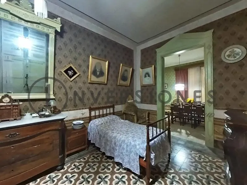 Inversiones Grup Real Estate Boutique presents this majestic 19th-century Mallorcan house, with 813 m2 built, it is much more than a — photo 12