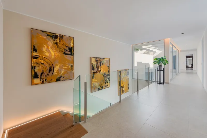 Top quality house for sale in Portals Nous with many special features and garden — photo 10