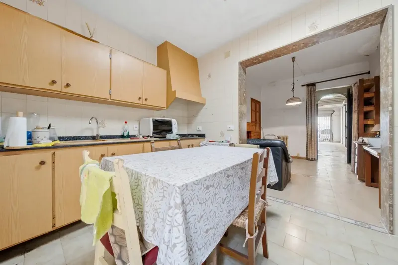 If you are looking for a property with character, space and the opportunity to design it completely to your taste, this village house in Campos is an ex — photo 12