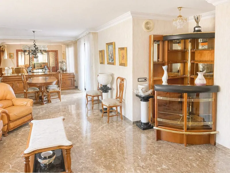 253m² apartment with 6 rooms, 2 bathrooms & terraces for sale — photo 5