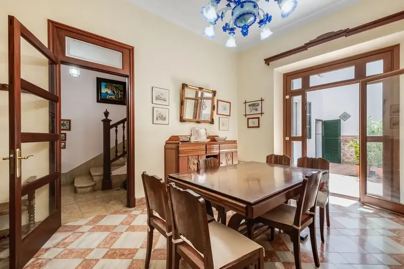 Charming Mallorcan townhouse in Sóller with views of the cathedral and mountains, just a few minutes' walk from — photo 4