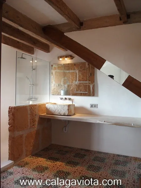 Village house — photo 9