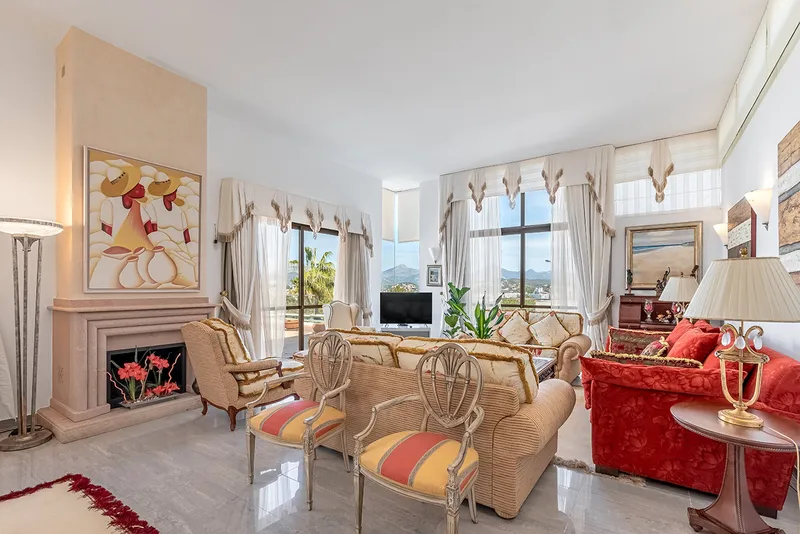 Villa in Santa Ponsa - Exceptional property with beautifully landscaped garden and overflow pool — photo 6