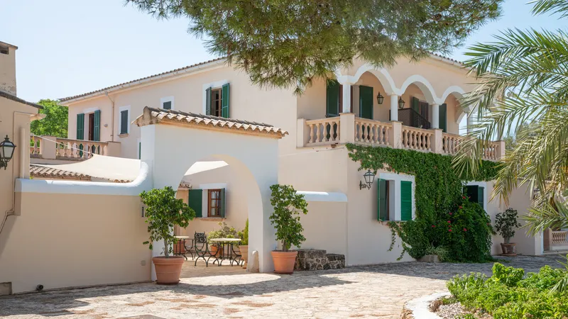 Magnificent country hotel in Sa Torre, near Llucmajor, with stables — photo 2