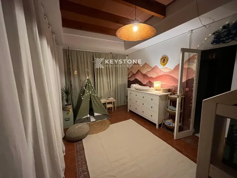 Beautiful penthouse for rent in Génova, one of the most sought-after and special areas of Palma de Mallorca, combining tranquillity, charm and — photo 9