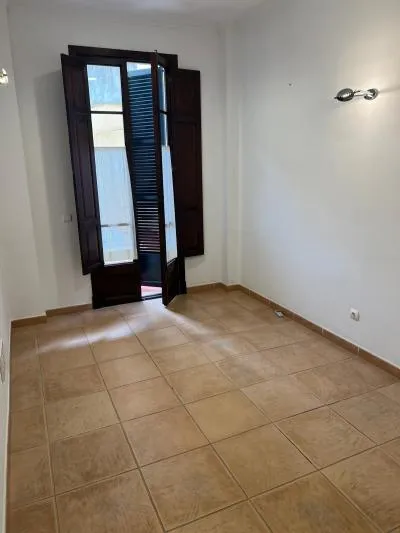 Office - Palma de Mallorca (Sindicat), Built Surface 130m², Terrace Size 9m², Lift — photo 8