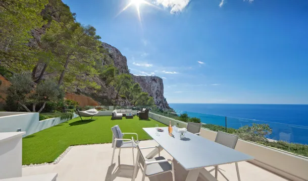 The art of living the Mediterranean from the heights of Port Andratx — photo 10