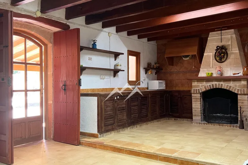 Emblematic estate with valid pool license, in Sant Joan — photo 4