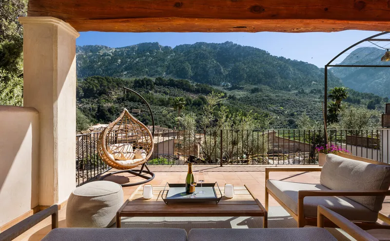 Stone house with pool and village views in Fornalutx — photo 7