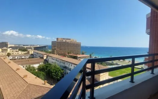 Spacious apartment with sea views in Palma city – for sale — photo 1