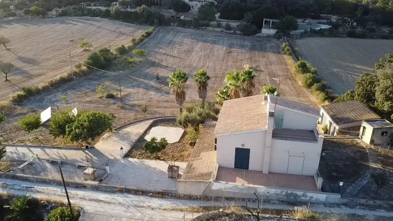 No dejes pasar la oportunidad de vivir a las afueras de Sineu en un entorno rural con maravillosas vistas al paisaje del centro de Mallorca. — photo 2