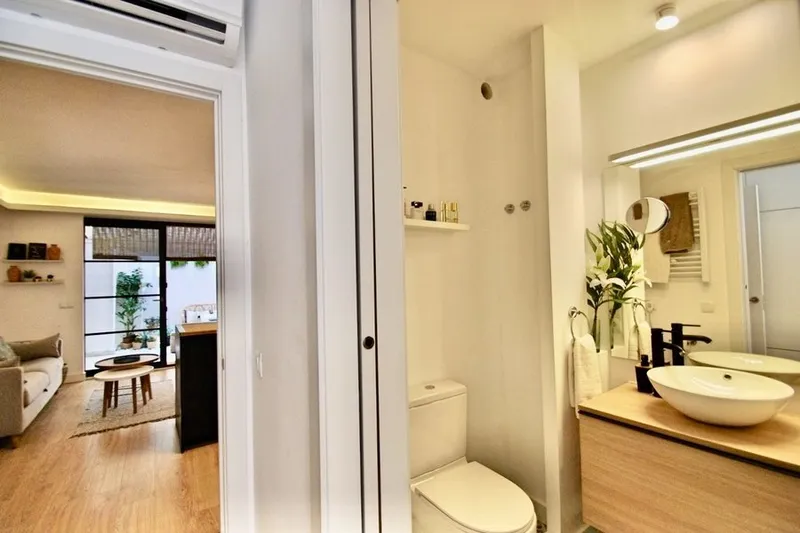 Cozy apartment with terrace in the Old town — photo 8