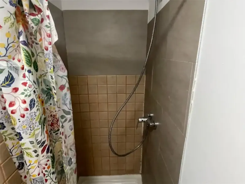 Habitacion vivienda completa para un adulto tipo quot;Suitequot; loft con baño y office privado – Máxima independencia solo 1 adulto — photo 10