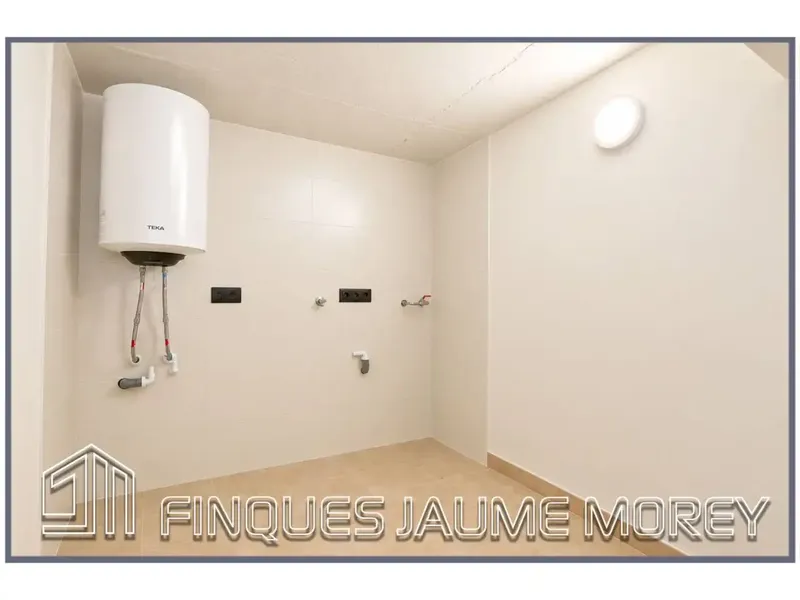 En la zona residencial de Son Amonda de Inca, nos encontramos con esta maravilla de planta baja tipo loft, de reforma integral completa ofre — photo 12