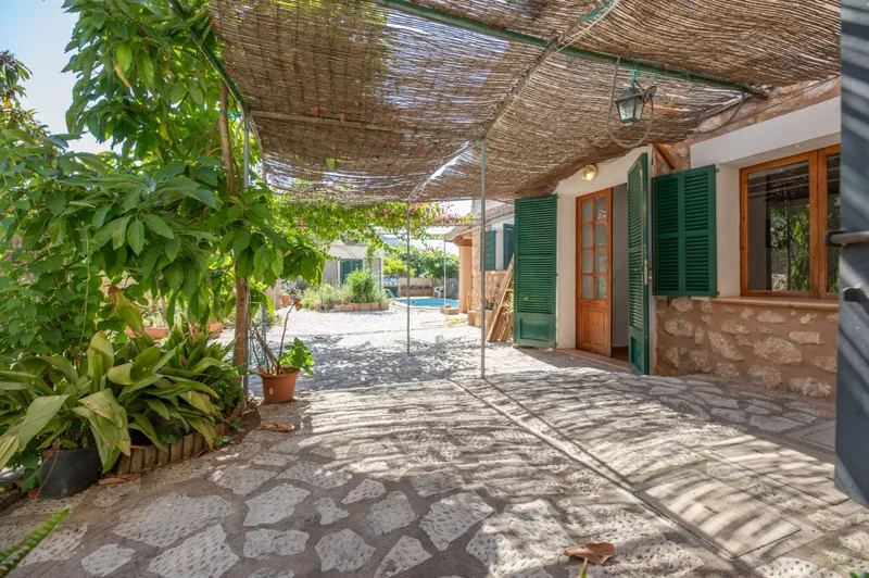 Cute house with garden and pool in Sóller — photo 12