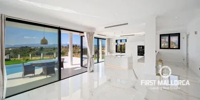 Real estate picture 0 Ref. No. 81131 — photo 7