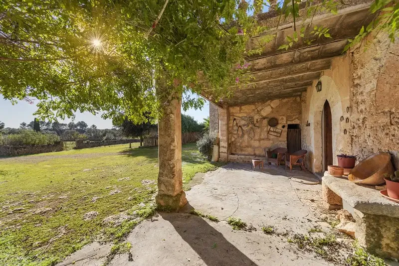 13th-century rustic estate for sale near Sineu with a quiet location in the heart of the Mallorcan countryside — photo 6
