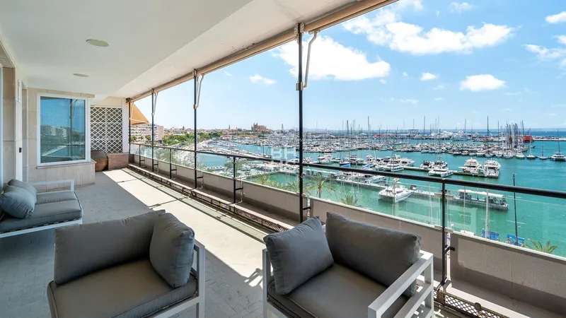 Apartment for sale in Paseo Marítimo — photo 2