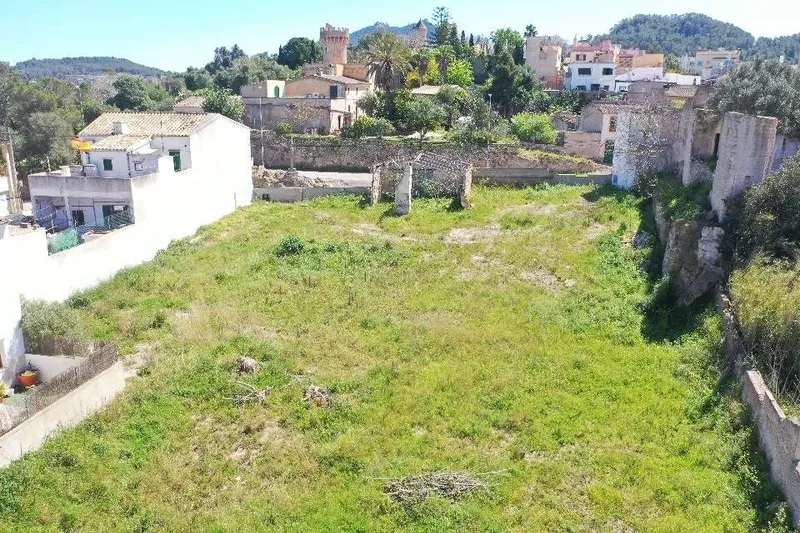 2,000m² plot for a residential building with 25 units for sale — photo 3