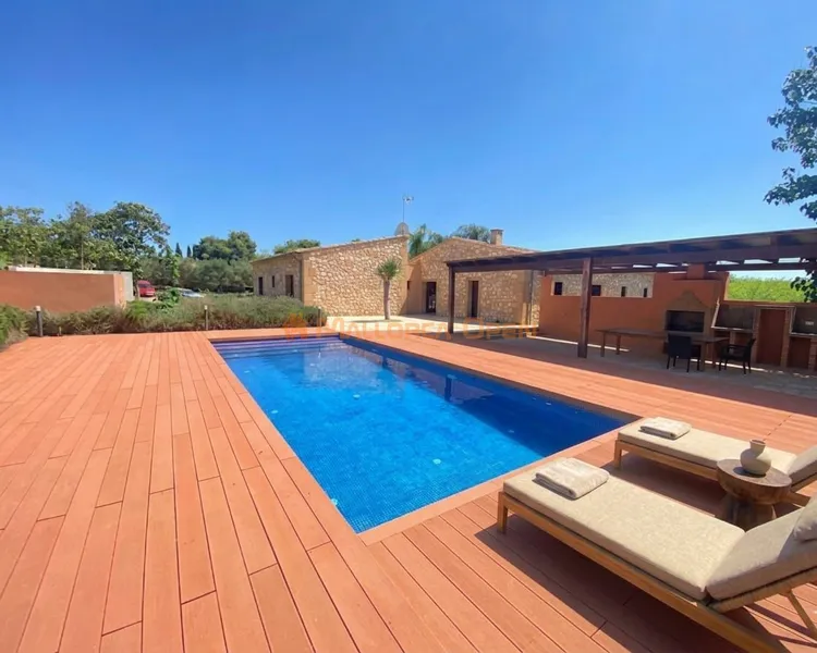 For rent: beautiful very large Bauhaus-style finca in Manacor, Colonia de Sant Pere area — photo 3