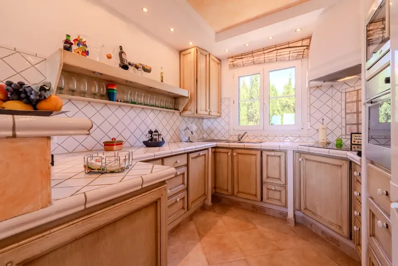 Magnificent property in Calonge, southeast Mallorca, just 5 minutes from the best beaches — photo 12