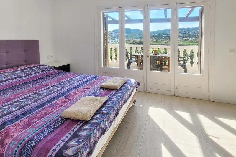 3-bedroom finca with pool for rent — photo 8
