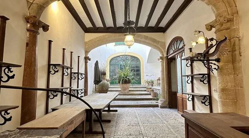 Impressive 17th century manor house in the heart of Soller — photo 1