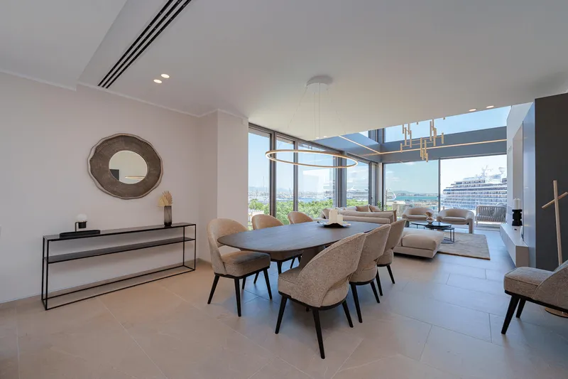 Exclusive penthouse with terrace and sea views in Palma — photo 7