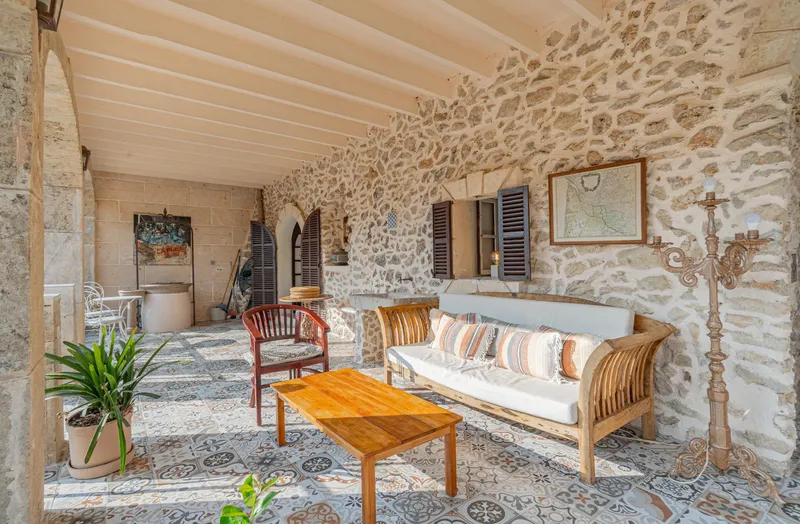 Traditional house with views — photo 4