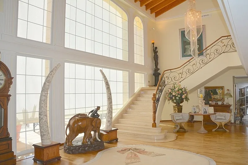 Exceptionally luxurious property nestled in a magnificent natural landscape, close to Palma City. — photo 5