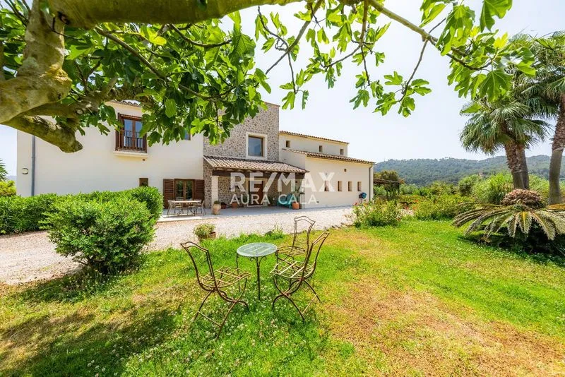 Luxury finca with infinity pool and vacation rental license very close to Costa de los Pinos — photo 1
