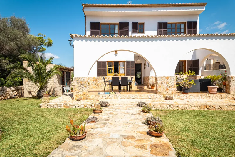 Chalet in Cala Llombards near the beach — photo 12
