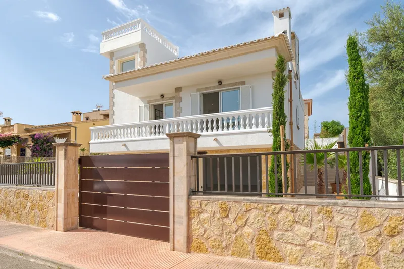 Bright, modernised chalet in a quiet setting near Portocolom — photo 2