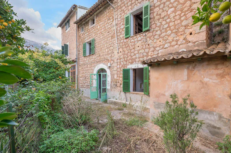 Rustic house to renovate in quiet area of Sóller — photo 1