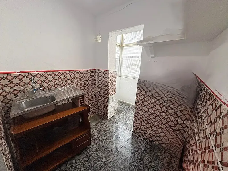 Second floor without elevator to renovate in Son Gotleu — photo 11