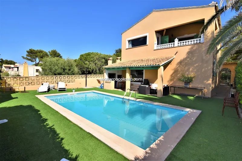 House / Chalet in Colònia de... — photo 2