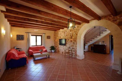 Santanyi, Quietly located finca with pool and holiday rental license near Santanyí — photo 8