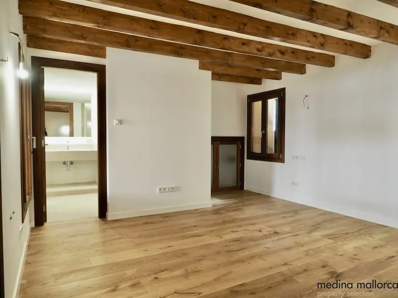 Duplex apartment in the historic center of Palma — photo 9