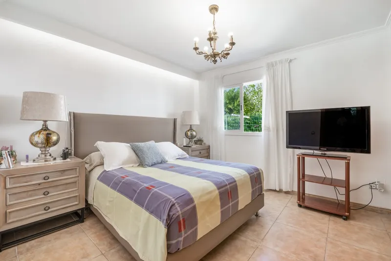 Detached villa in El Toro with garden and terrace — photo 8