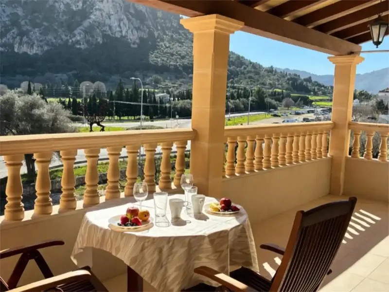 El apartamento consta de 1 habitación . Maximo 2 personas. Se alquila por temporada. El único gasto que hay es la luz que se debe pagar cada — photo 1
