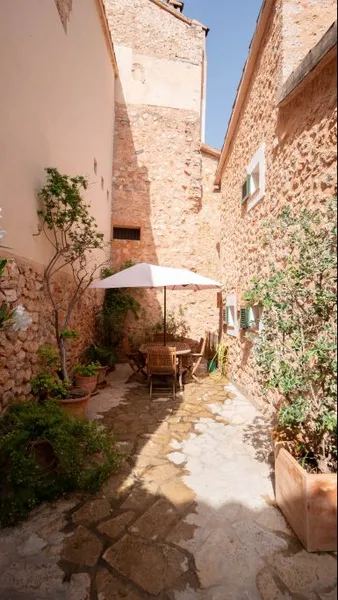 Cozy town house with a private patio and stunning views in Fornalutx — photo 10