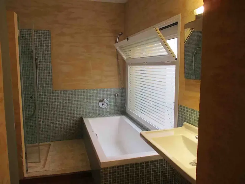 Beautiful first-floor flat without lift, loft-style renovated in Pont d'Inca, about 80 m², with two double bedrooms and large living room — photo 6