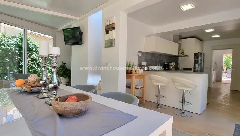Bright Chalet on Second Line of Port Verd!! — photo 10