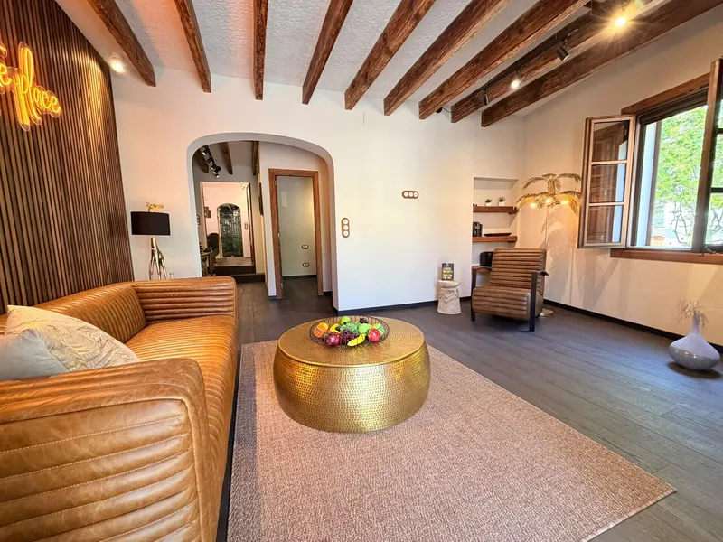 Exclusive designer apartment on the 1st floor, at the market square of Llucmajor — photo 4