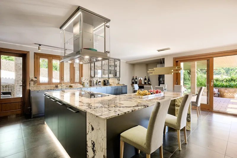 Vacation Rental: Cozy Villa with a Unique Pool Area in Son Vida - Marcel Remus Real Estate — photo 7