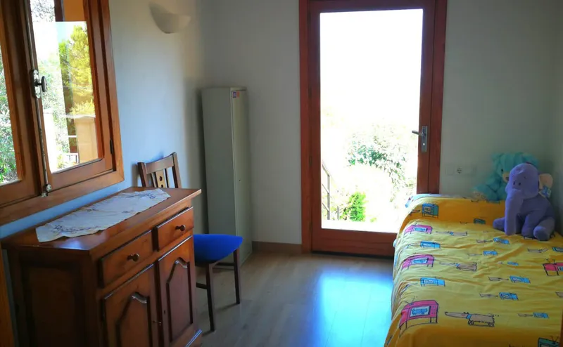 Chalet with sea views in Port des Canonge — photo 9