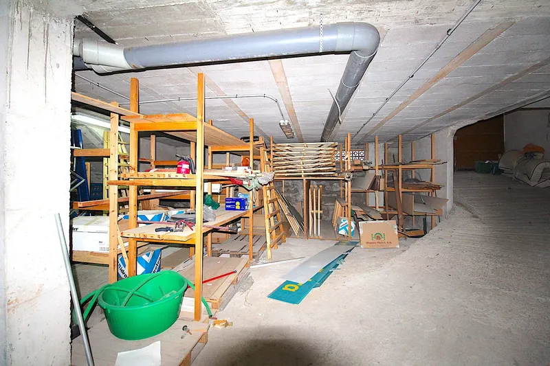 L8 - Storage Room for Sale — photo 1