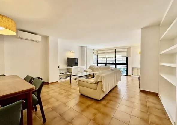 Flat / apartment in Calle de Jesús, Bons Aires, Palma de Mallorca — photo 1